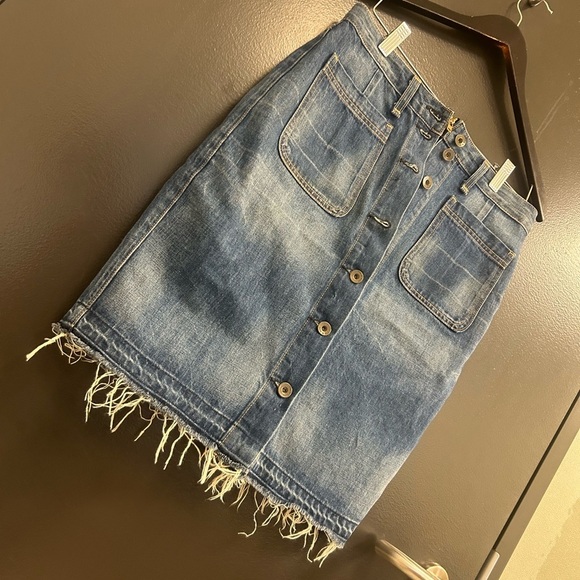 rag & bone size 28 front “open buttons” Blue Denim Skirt EUC - Picture 6 of 14